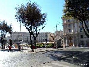 Plaza de la Republica.